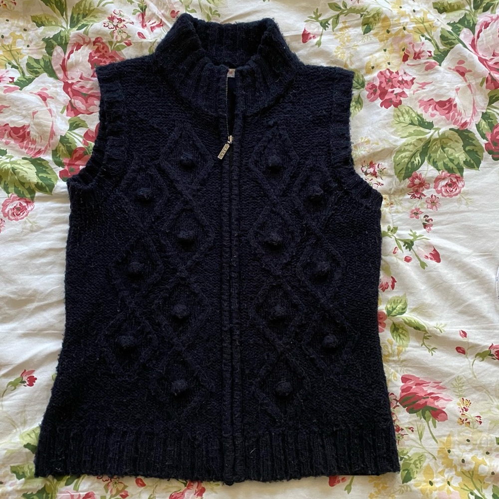 Knit full zipper vest